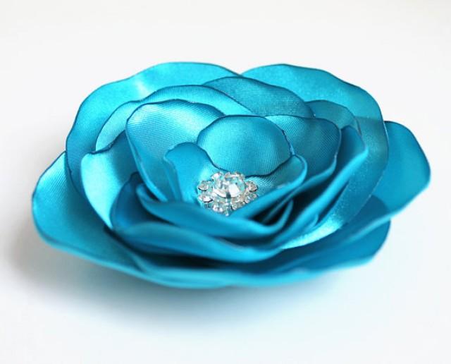 wedding photo - ivory flower hair pin, bridal accessory, brides flowers, something blue, rhinestone bead