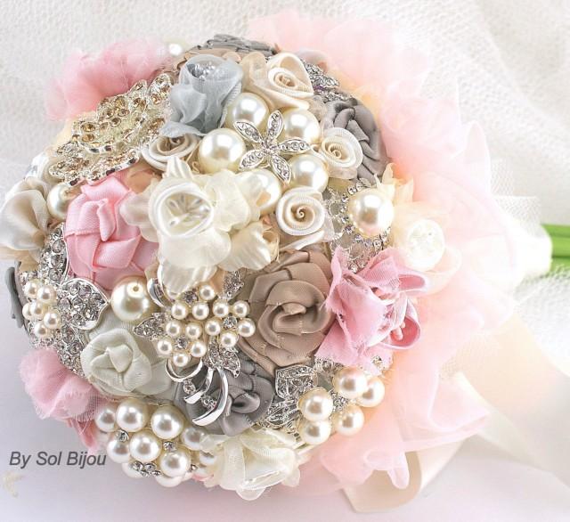 Brooch Bouquet, Pink, Grey, Gray, Champagne, Ivory, Vintage Style, Elegant, Wedding Bouquet, Lace Bouquet, Jeweled, Pearls,  Crystals