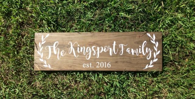 Rustic Family Sign - Wood Family Established Sign - Wedding Established Signs - Personalized Wedding Gift - Last Name Sign - Rustic Name