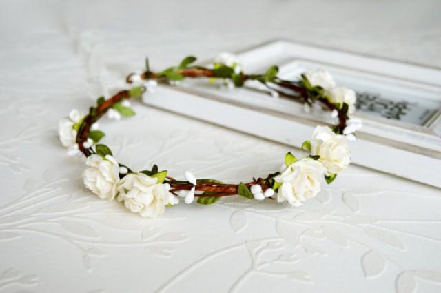 wedding photo - Bridal flower crown, Ivory hair wreath, Floral headband, Rustic headpiece, Wedding hair accessories, Rustic hair crown, Romantic headpiece