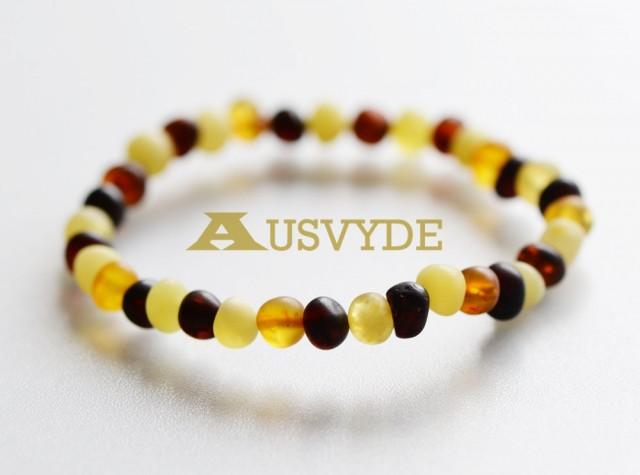 True Baltic amber bracelet Raw Multicolor Baroque style Beads For Adults, Raw Amber bracelet. 6,8 x 5,2 mm. 5713