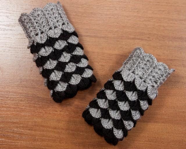 Dragon Scale Fingerless Gloves, Dragon Gloves, Crocodile Fingerless Gloves, Gift For Her, Gift For Christmas by LoveKnittings