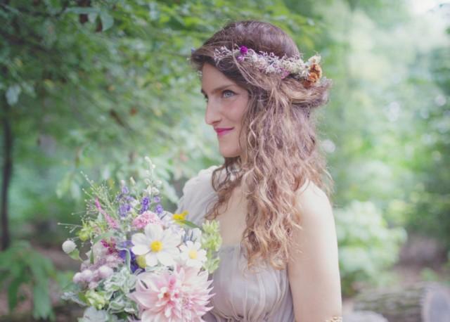 Dried Flowers Goddess Headband, Boho Chic, Bridal Hair Accessories, Wedding Crown, Floral Tiara, Back Headband Whimsical Rustic Real flowers