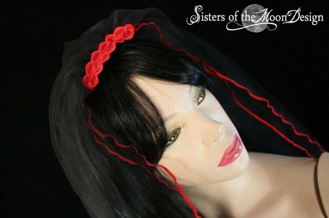 Bridal veil black red two layer Wedding bells at midnight gothic goth costume dark romantic romance -- Sisters of the Moon