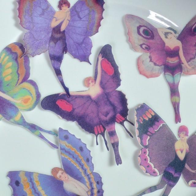 Edible Purple Flapper Fairies x12 L - 1920 Butterflies Fairy Wings Wafer Paper Cake Decorations Butterfly Cupcake Cookie Topper faerie Pixie