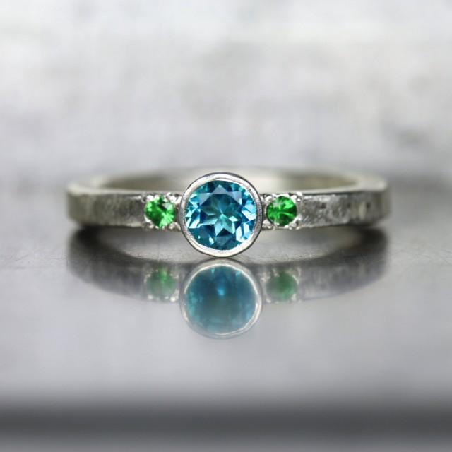 Paraiba Topaz Tsavorite Garnet Engagement Ring Silver Vibrant Genuine Blue Green Gemstone Bridal Tropical Rainforest Wedding - Tropenwald