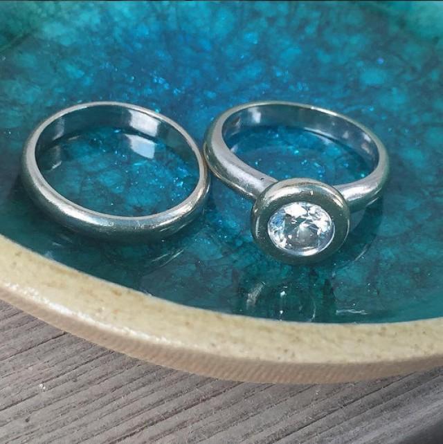 wedding photo - Ring dish, Ring holder, Engagement gift, Wedding gift, Wedding ring holder, Bridal shower gift, Anniversary gift,Jewelry dish,Something blue