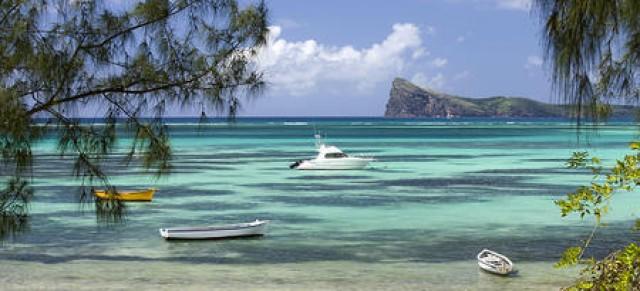 wedding photo - Why Mauritius is Perfect for Honeymoon?