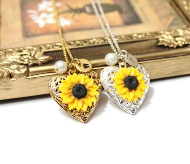 wedding photo - Sunflower Heart locket necklace, Personalized Initial Disc Necklace,Gold Sunflower,Locket Wedding Bride,Birthday Gift,Sunflower Photo Locket