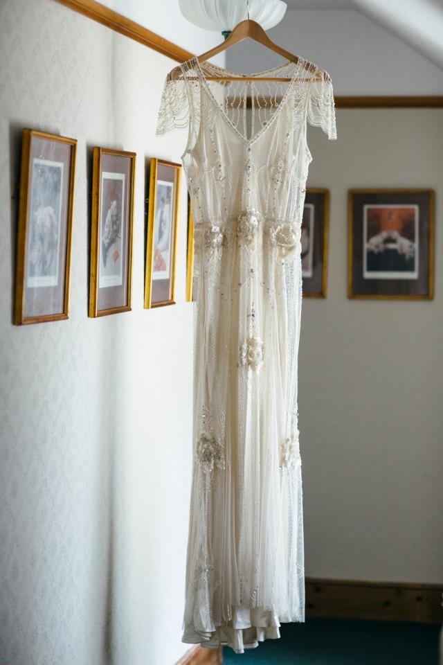 Mark And Mia's Relaxed Enchanted Woodland Wedding Weddbook