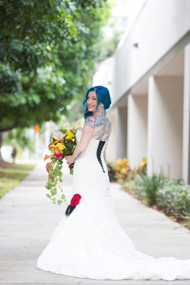 Alice In Wonderland Wedding In Salvador Dali S Museum