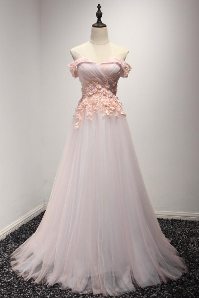 Top Beautiful Flowers A-Line Bridal Gown Sexy Off Shoulder Tulle Wedding Dress Romantic Beach Dress 2017 Prom Dress Long Women Evening Gown