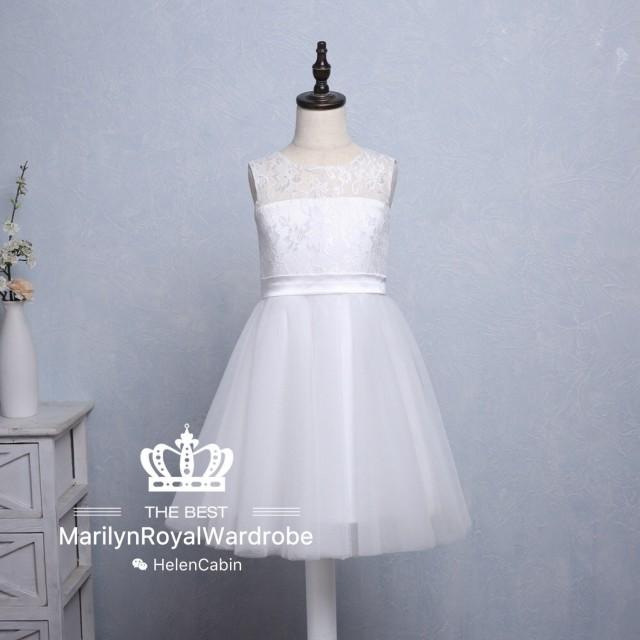Ivory Lace Flower Girl Dress Soft Tulle Junior Bridesmaid Wedding Party Dress With Sash Knee Length