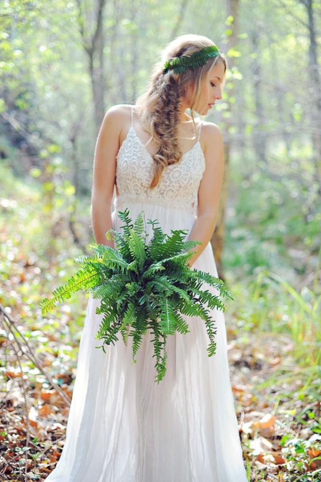 wedding photo - On voit la vie couleur Greenery pour son mariage : l'incontournable tendance Pantone 2017 - Mariage.com