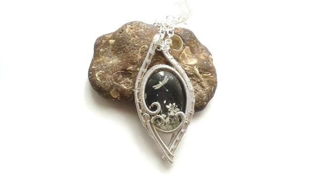 wedding photo - Wire Wrapped Dragonfly Cabochon Pendant, Wire Wrapped Jewelry, Wire Weaved Black Cabochon Necklace, Handmade Wire Woven Jewelry, OOAK - $18.00 GBP