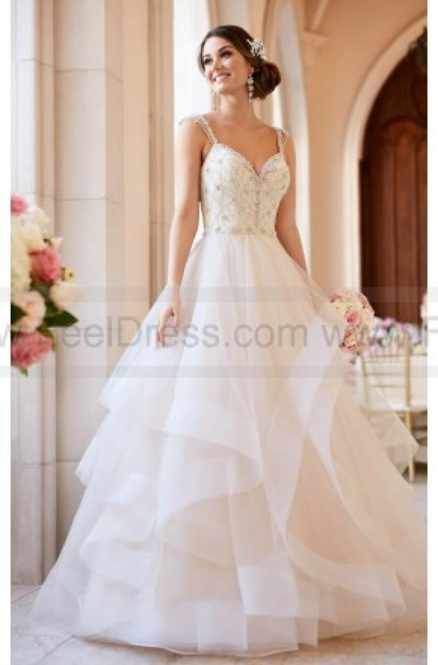 wedding photo - Stella York Beaded Lace Wedding Dress With Sweetheart Neckline Style 6309