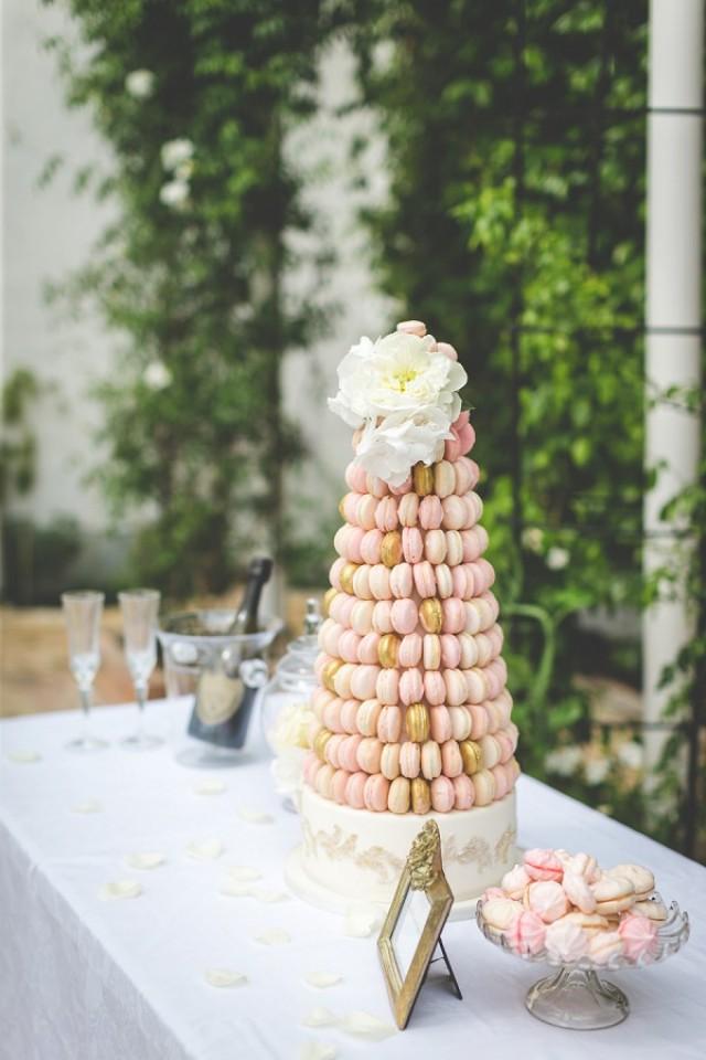 Delicious French Wedding Cake RoundUp - French Wedding Style