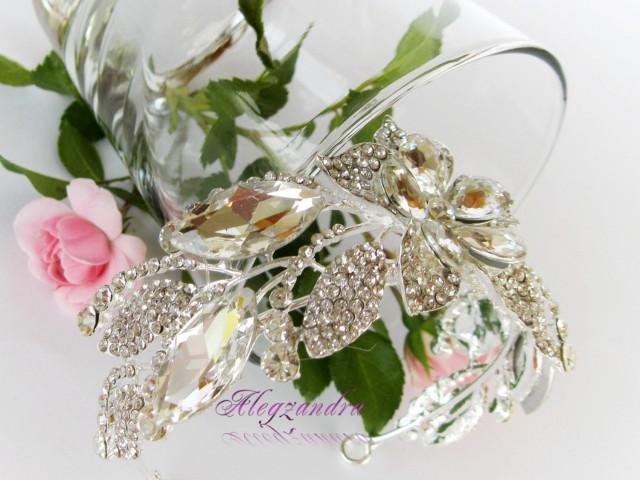 wedding photo - Swarovski Crystal Bridal Princess Tiara, Crown, Bachelorette Tiara, Wedding Hair Pieces, Wedding Hair Accessories, Bridal Headpieces - $59.99 USD