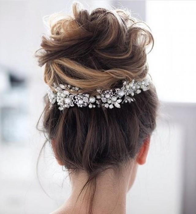 wedding photo - 38 Perfectly Imperfect Messy Hairstyles For All Lengths