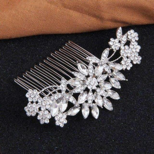 wedding photo - Vintage Silver Crystal Bridal Hair Comb for Bride - "Christine"