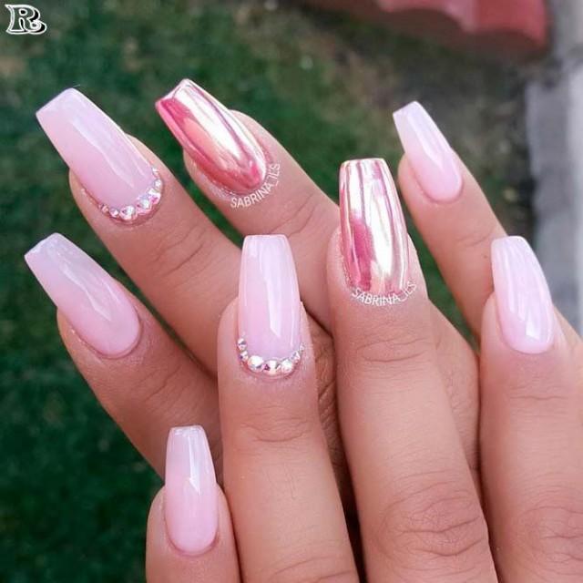 30 Stunning And Amazing Pink Acrylic Nails