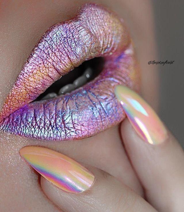 Obsessing Over This Nail & Lip Combo By @theminaficent ✨ Check Out Her Page For More Magical #inspo 