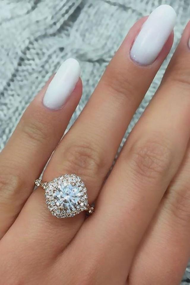 Unique Engagement Rings That Wow ❤ See More: Http://www.weddingforward.com/unique-engagement-rings/ #weddings #haloengagementring 
