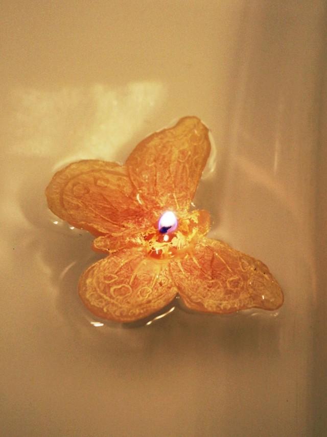 wedding photo - BeterWedding Merah Muda Terang Kupu-kupu mengambang Tealight Lilin Pengantin Kebaikan