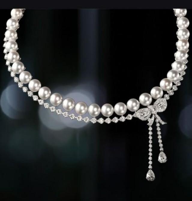 Chanel-1932-web-mar 2013, Diamond And Pearl Butterfly Knot Necklace 
