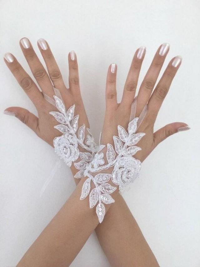 wedding photo - Ivory or white Wedding Gloves, Bridal Gloves, lace gloves, Handmade gloves, bride glove bridal gloves lace gloves fingerless gloves