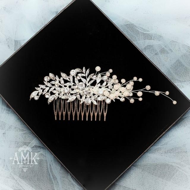 wedding photo - Pearl bridal comb, crystal wedding comb