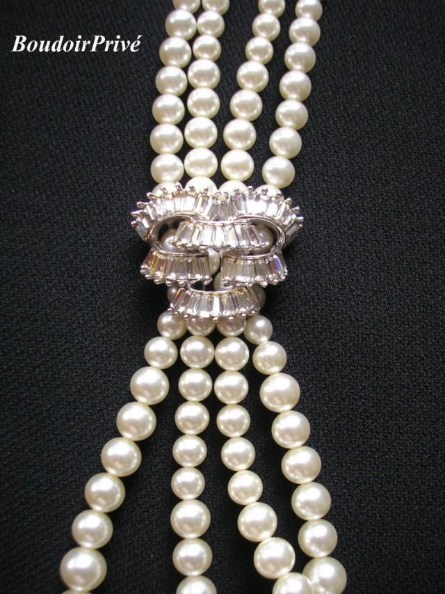 wedding photo - Vintage Signed Boucher Pearl Necklace