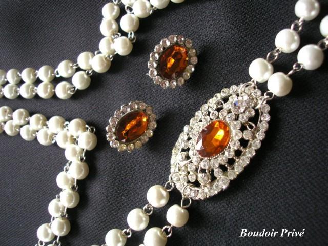 wedding photo - Long Pearl Necklace