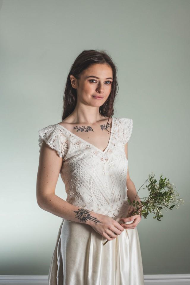 v-neck lace bridal top, cotton lace button back top, v neck bridal top made in english cotton lace, bridal top, off white lace top uk