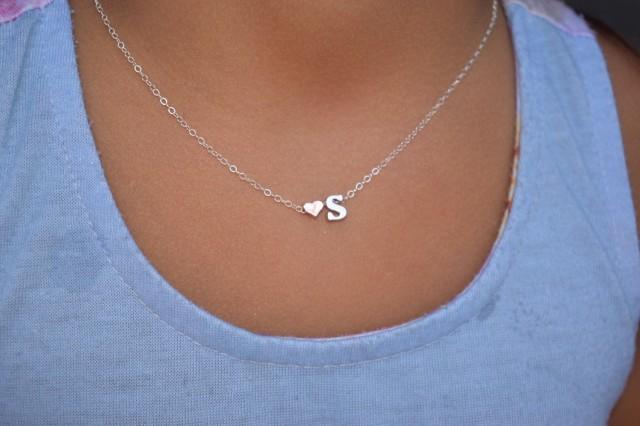 Initial Heart Necklace• Small Heart 