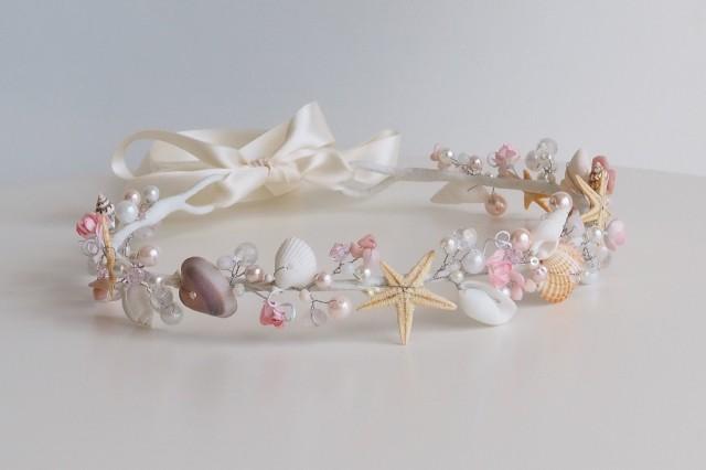 Beach wedding hair accessories Bridal seashell headpiece