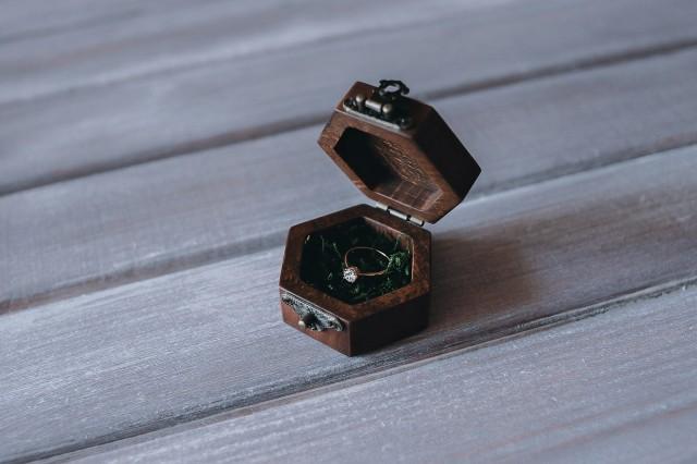 Ring box hochzeit Ring box wood Rustic ring box Ring box proposal Ring box wedding Ring box engagement Personalized ringbox Wooden ring box