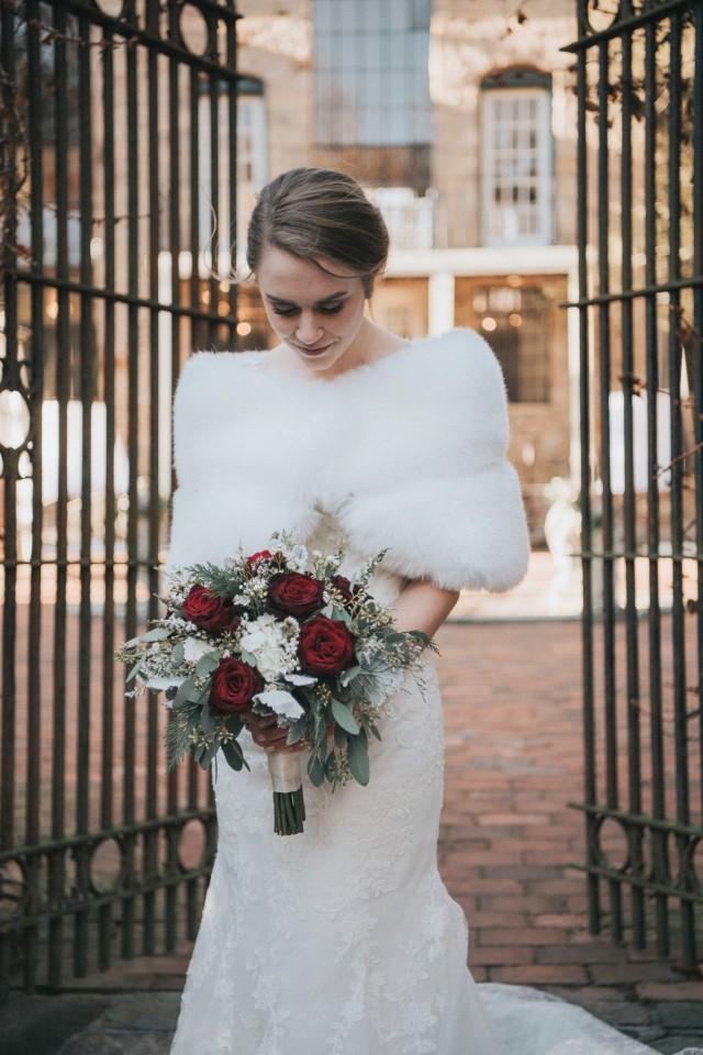 Light Ivory faux fur bridal wrap, Wedding Fur shrug, Ivory Fur Wrap, Bridal wedding faux fur shawl (Penelope Wht01)