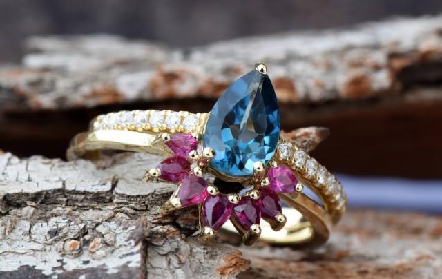 London blue topaz pear cut ring yellow gold-Bridal set rings yellow gold-Promised ring-Cluster wedding set-Ruby Ring