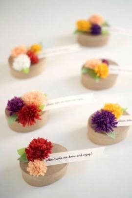 Wedding - Adorable DIY Fall Paper Flower Favors For Your Wedding Guests 
