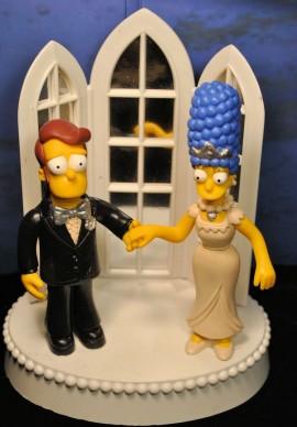 Wedding - Marge and Homer Simpson wedding cake topper