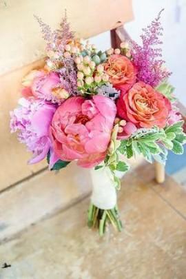 Wedding - 24 Wedding Bouquet Ideas & Inspiration (Peonies, Dahlias, Lilies)