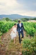 Trendy Wedding, blog idées et inspirations mariage ♥ French Wedding Blog: {Nhu & Pierre} Mariage entre vignes, mer et lavande
