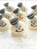 How to Make Oreo Truffle Snowman - Cooking - Handimania