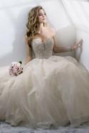 35 Stunning Wedding Dresses To Feel Like A Princess 