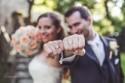 Le pétillant mariage de Nicole et Nicolas, des mariés plein d'humour - Mariage.com - Robes, Déco, Inspirations, Témoignages, Prestataires 100% Mariage
