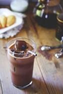 How to Make Iced Mocha with Coffee Cubes - Cooking - Handimania