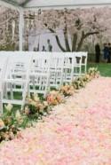 13 Ways with Roses For Your Wedding