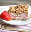 How to Make Frozen Strawberry Crunch Cake - Cooking - Handimania