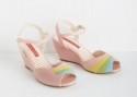 Pink wedding shoes for rosy memories
